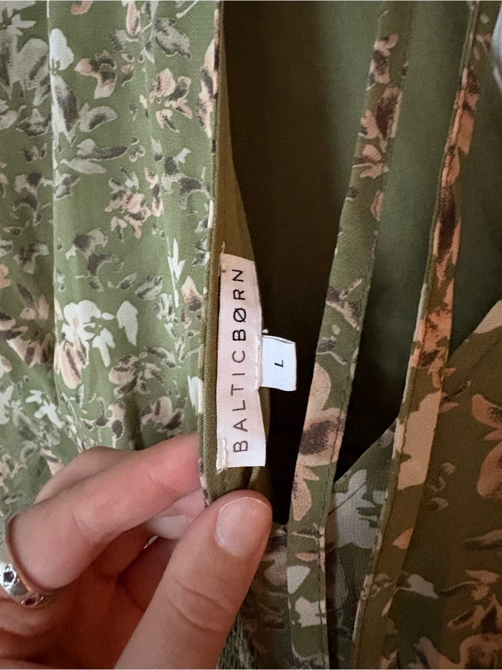 Baltic Born Olive Green Floral V-Neck Tiered Midi Dress - Picture 3 of 3